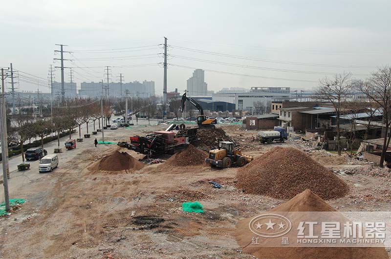 紅星機器移動式破碎站在西安 紅星機器移動式破碎站在西安