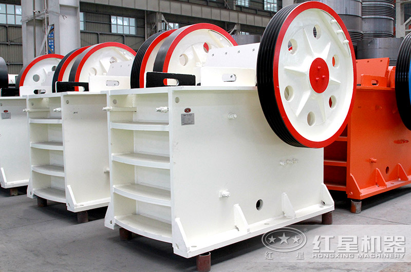 顎式破碎機設備 顎式破碎機設備