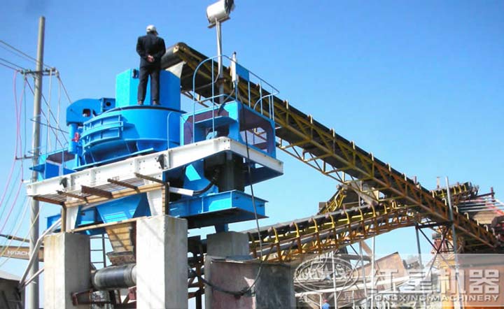 用戶制砂現(xiàn)場(chǎng)，點(diǎn)擊咨詢獲得生產(chǎn)線配置及報(bào)價(jià)